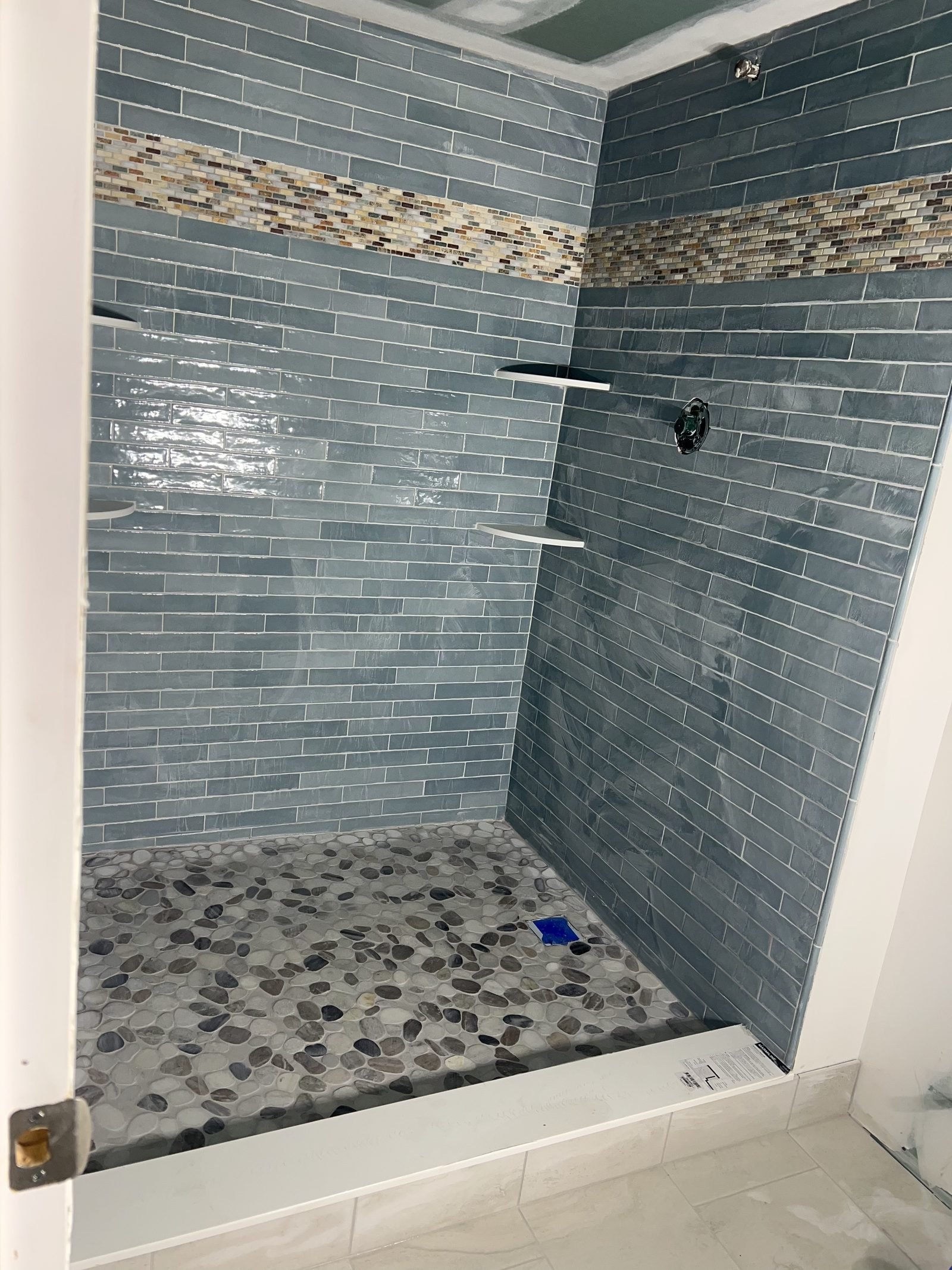 Skillvio custom bathroom shower tile project